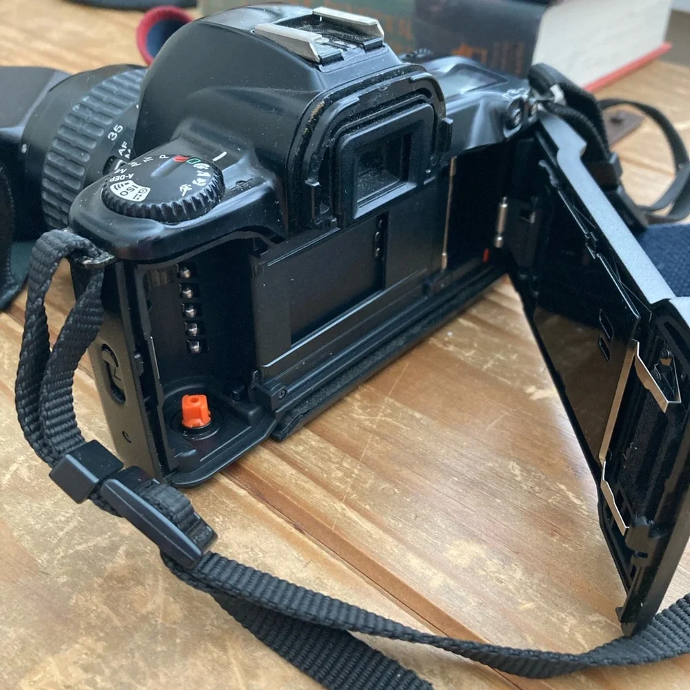 **VINTAGE** CANON REBEL X 35mm! AS-IS***